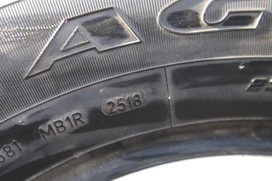 Літні шини Goodyear 314 фото