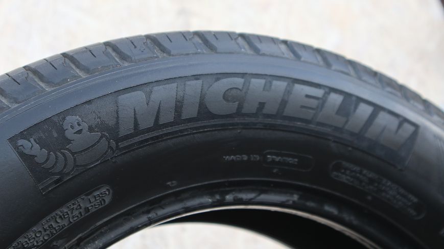 Літні шини Michelin 328 фото
