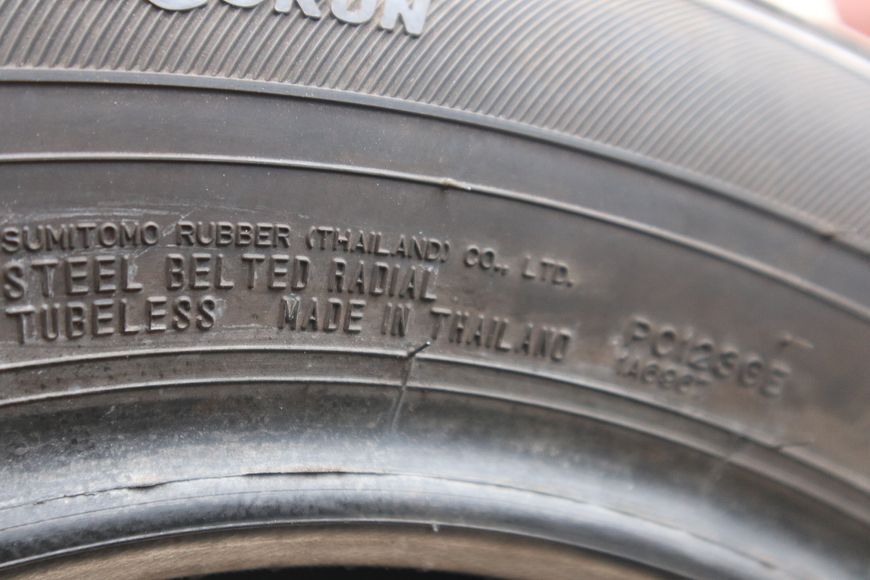 Літні шини Falken 279 фото