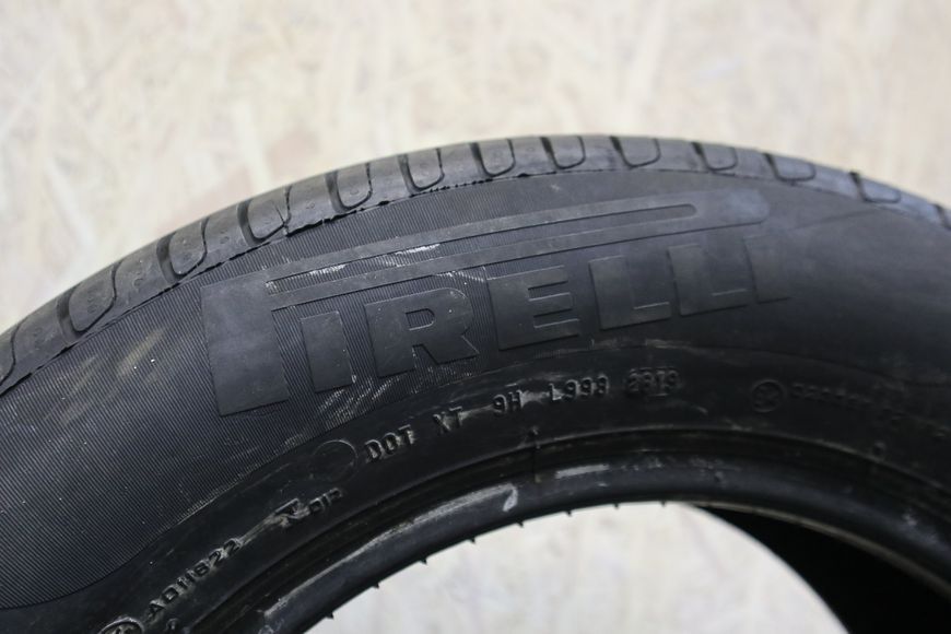 Літні шини Pirelli 276 фото