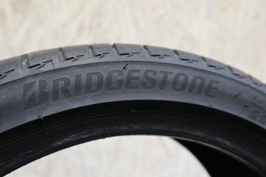Летние шины Bridgestone 215 фото