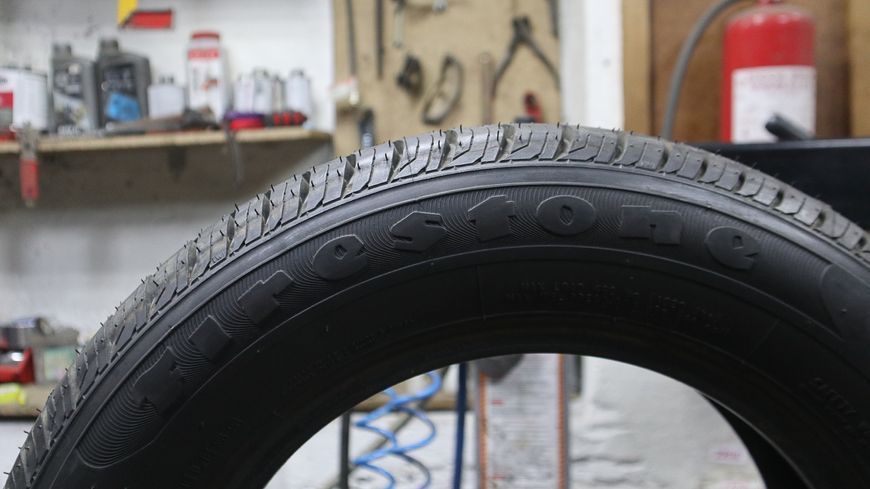 Літні шини Firestone 119 фото