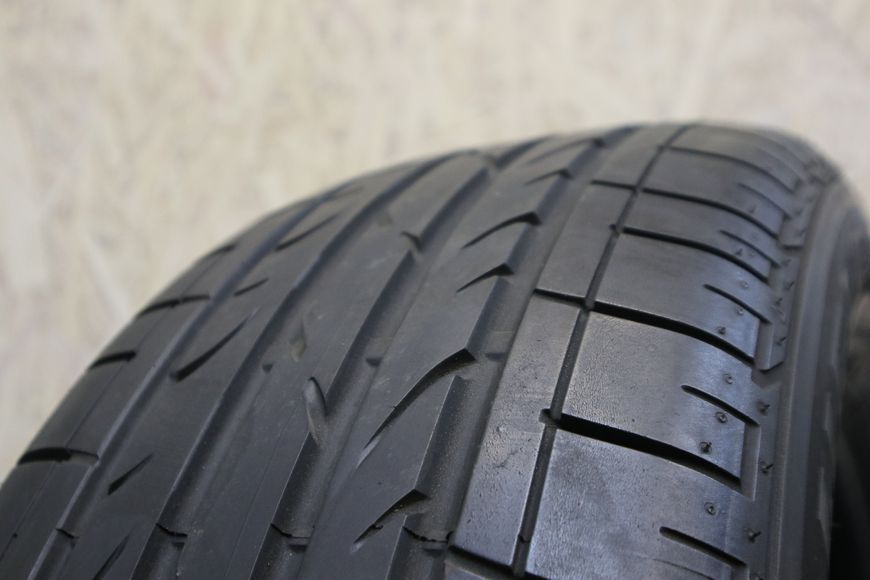 Летние шины Bridgestone 233 фото