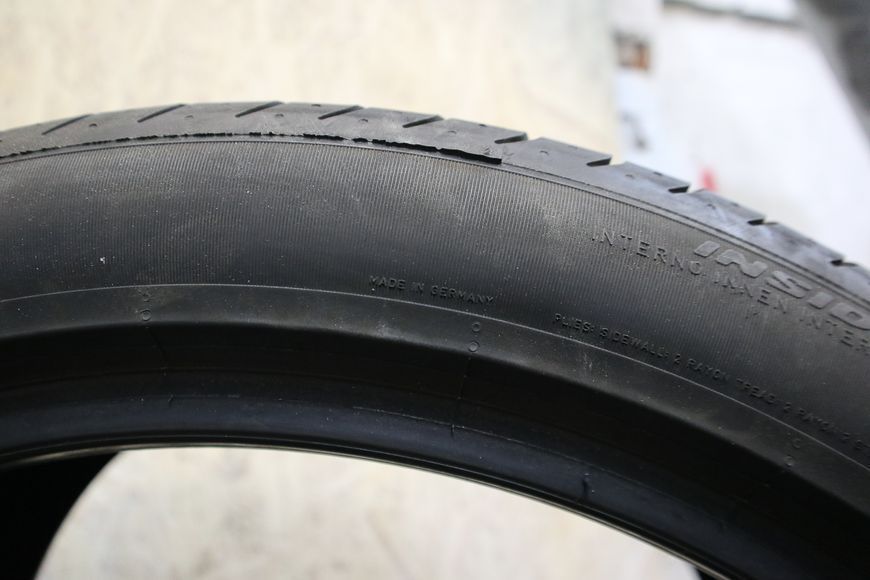 Літні шини Pirelli 205 фото