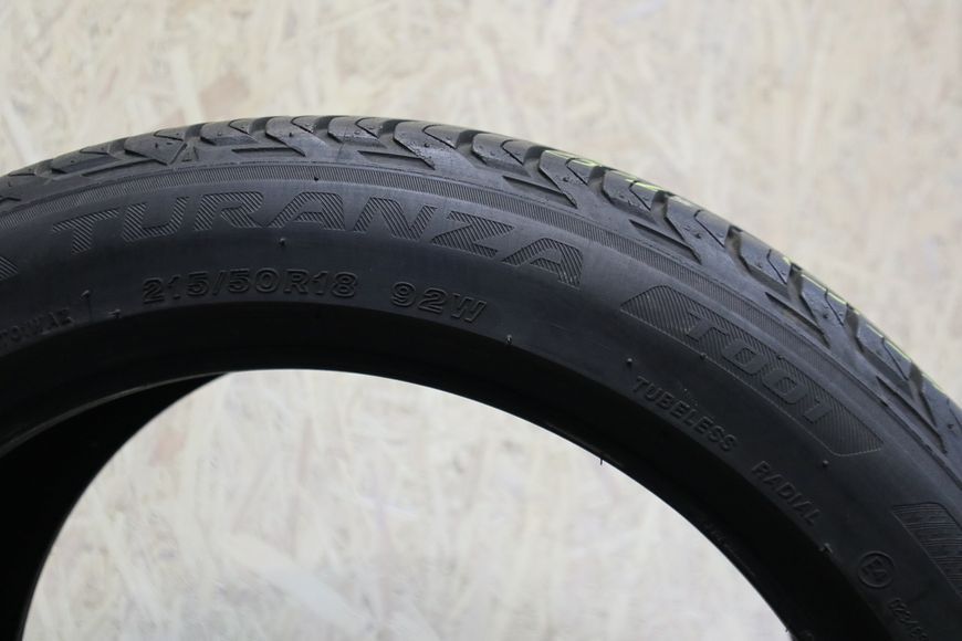 Летние шины Bridgestone 222 фото