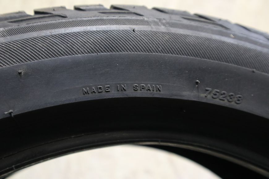 Летние шины Bridgestone 222 фото