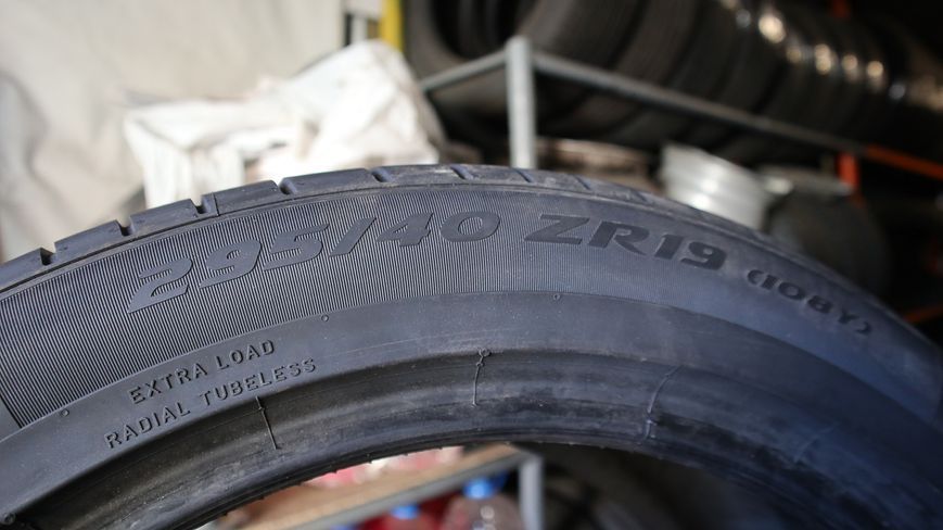 Летние шины Pirelli 231 фото