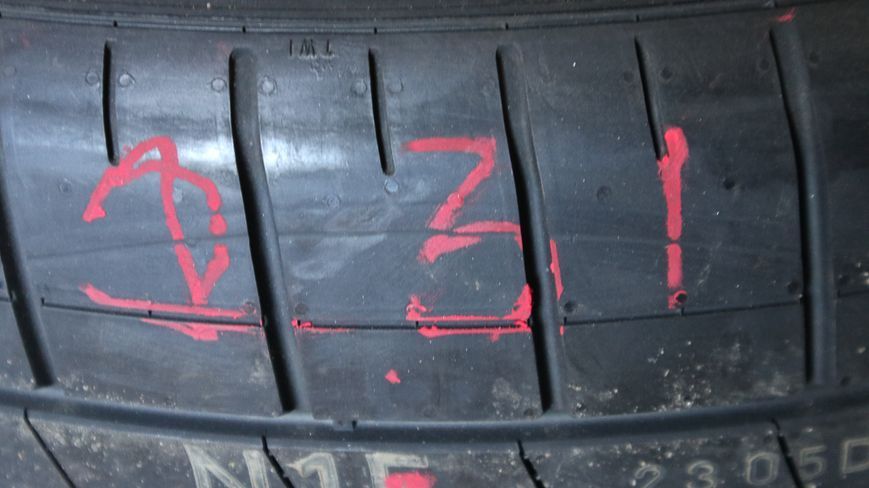 Летние шины Pirelli 231 фото