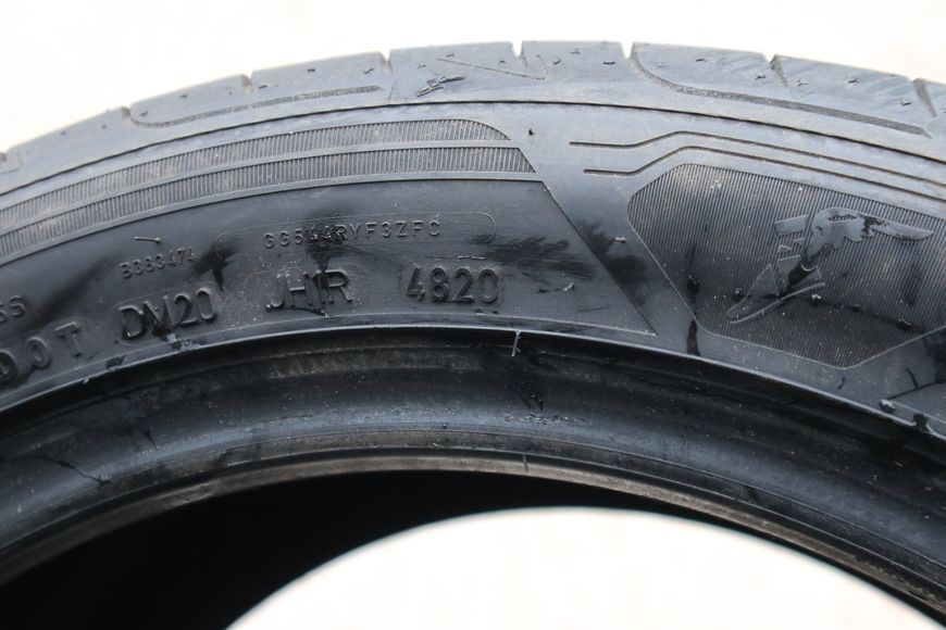 Літні шини Goodyear 280 фото