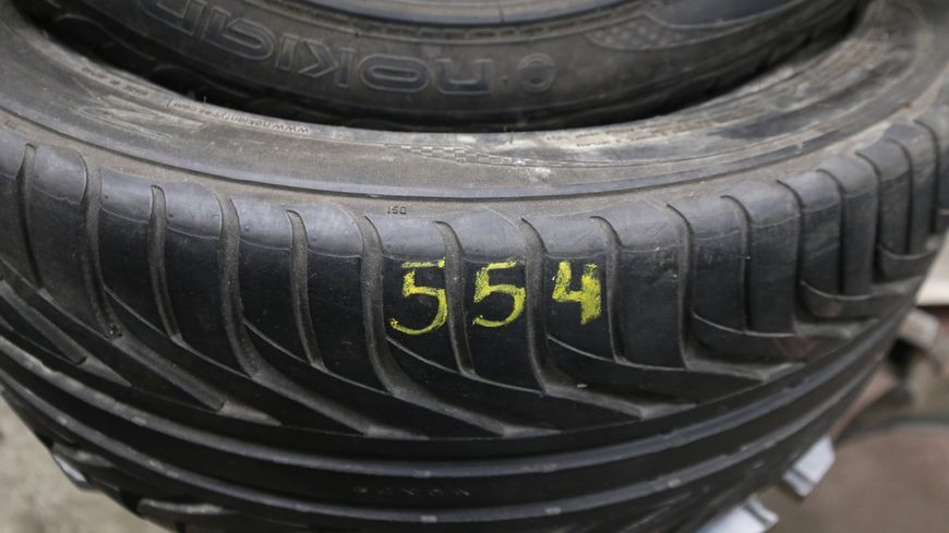 Літні шини Nokian Tyres 554 фото