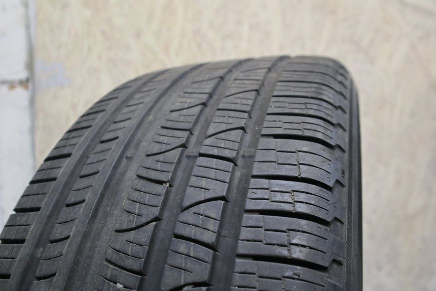 Літні шини Pirelli 166 фото