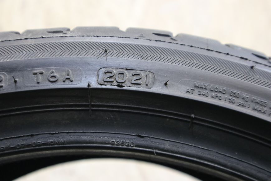 Літні шини Bridgestone 191 фото