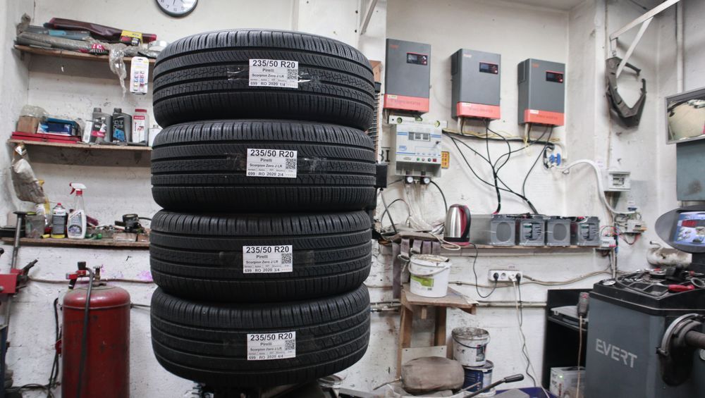 Pirelli Scorpion Zero 699 фото