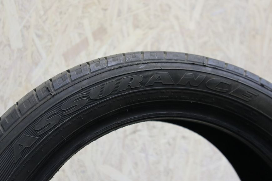 Літні шини Goodyear 156 фото