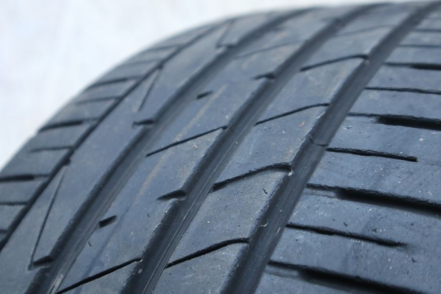 Літні шини Hankook 269 фото