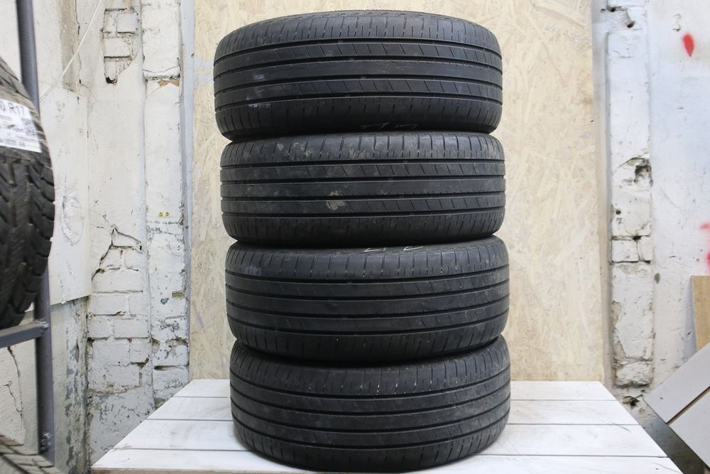 Літні шини Bridgestone 358 фото