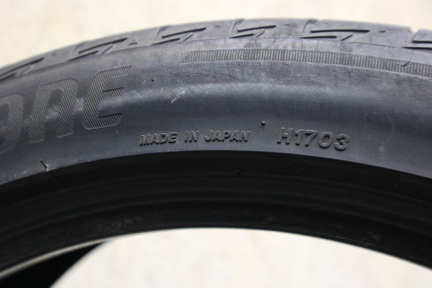 Летние шины Bridgestone 358 фото